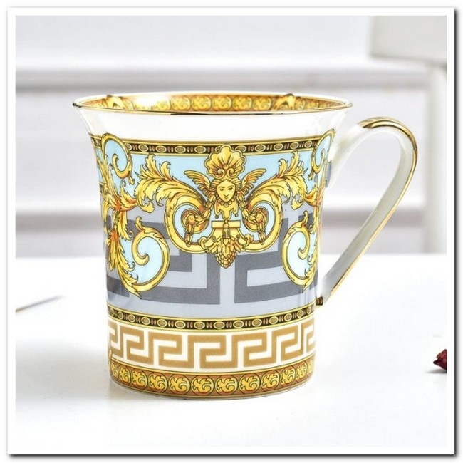 Фарфоровая кружка  Versace 400 мл в брендовой коробке 1 шт  №11098