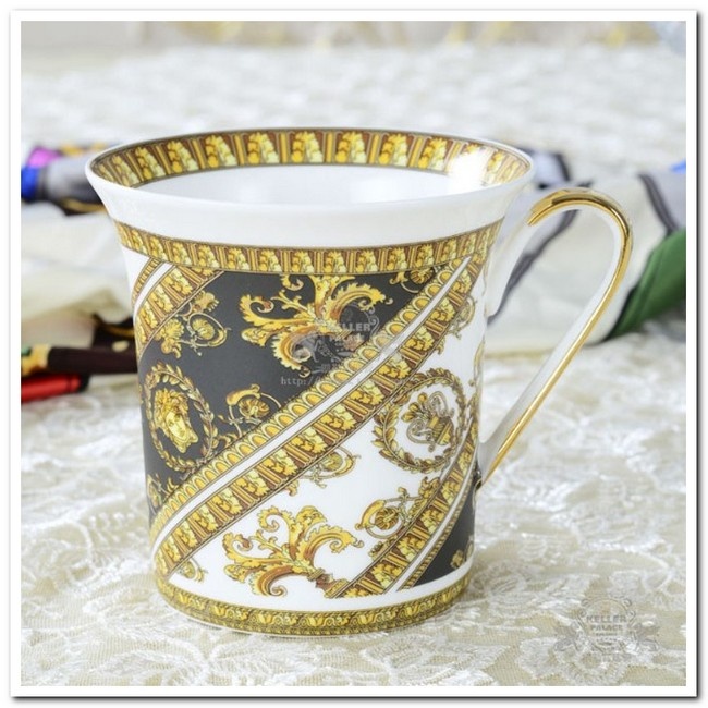 Фарфоровая кружка  Versace 400 мл в брендовой коробке 1 шт  №10866